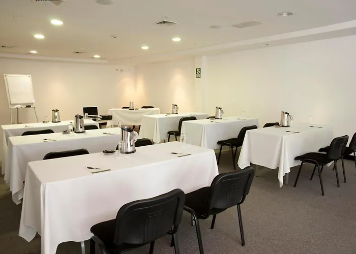 Radisson Hotel Decapolis Miraflores